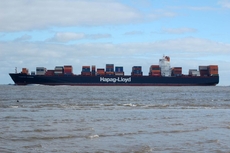 Containerschiff_09.jpg